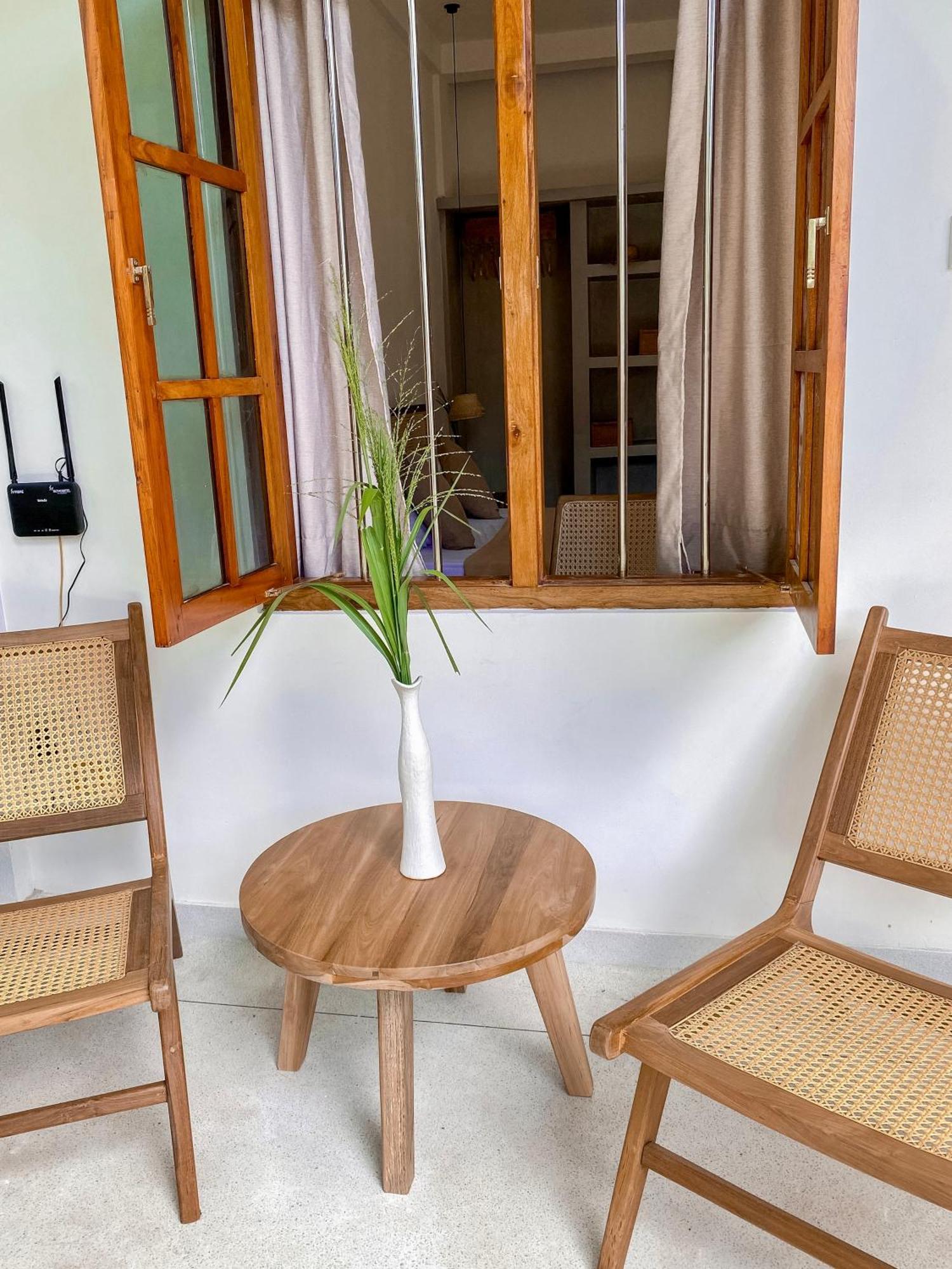The Palm Private Cottages Midigama East Exterior foto